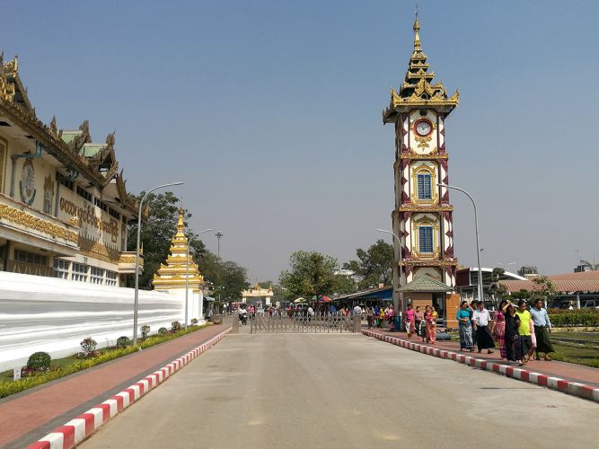 康辉旅游网<特惠·青甘大环>广州往返  张掖七彩丹霞 敦煌鸣沙山月牙泉 翡翠湖 双飞八天