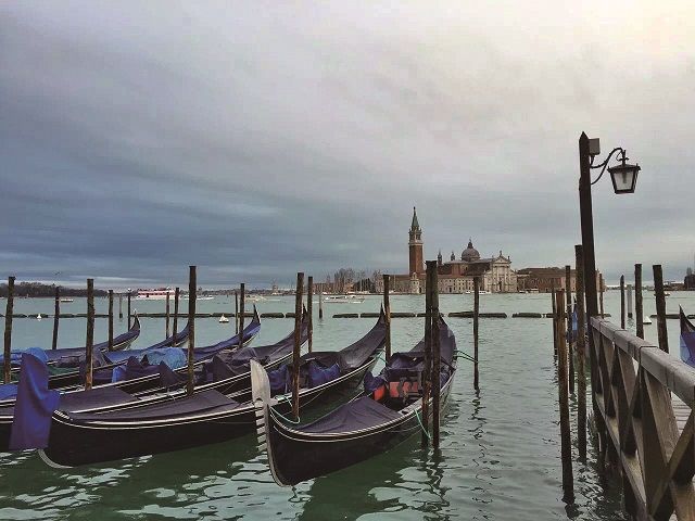 康辉旅游网<大牌江南>深圳出发杭州+太湖古镇+无锡南山竹海双飞6天5晚跟团游，升级入住1晚深坑洲际+1晚水上七星铂金月亮湾+1晚溧阳温德姆