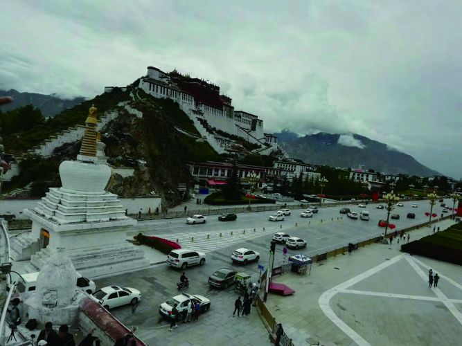 康辉旅游网青岛往返 <直飞拉萨 20人VIP团>西藏拉萨、林芝、羊湖全景三飞8日