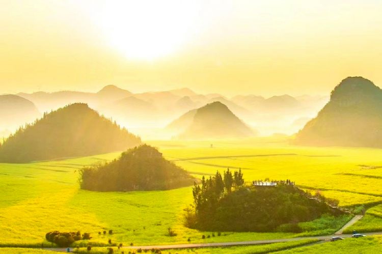 康辉旅游网<环游德法荷比瑞>深圳出发德国法兰克福+科隆+荷兰小镇+风车村+阿姆斯特丹+比利时+法国巴黎+卢浮宫+法国小镇+因特拉肯+琉森+瑞士小镇，双飞往返10天跟团游