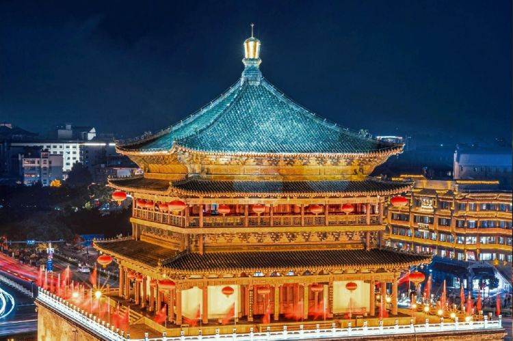 康辉旅游网青岛往返（全景西安）西安法门寺、秦始皇陵兵马俑博物院、唐华清宫·骊山、华山、大慈恩寺、西安博物院双飞/双高5日