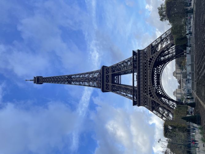 康辉旅游网<纯玩 德 法 瑞 意>深圳直飞布鲁塞尔，品质12天9晚跟团游，美瑙岛+少女峰+瑞士湖边酒店+全含餐+罗马深度+新天鹅堡外观+ 双高铁（ITALO+TGV）+黄金列车+水晶世界+双宫双游船+德国小镇