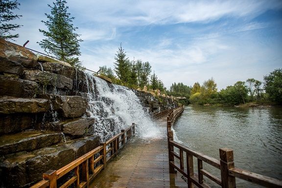 康辉旅游网<诗画 纯玩>深圳出岳阳洞庭湖+宜昌+神农架+屏山大峡谷+恩施大峡谷+云龙河地缝+荆州古城双高铁6天5晚跟团游