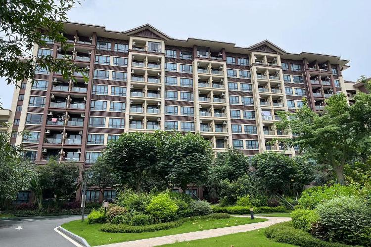 康辉旅游网东莞虎门炮台 住碧桂园润杨溪谷花园酒店 海鲜自助晚餐美食专场 纯玩2天