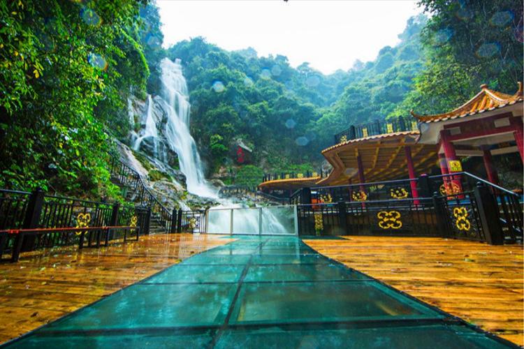 康辉旅游网<潇洒行>广州往返清远英德·北江河边温泉·黄腾峡十八瀑·天子山大瀑布纯玩3天游