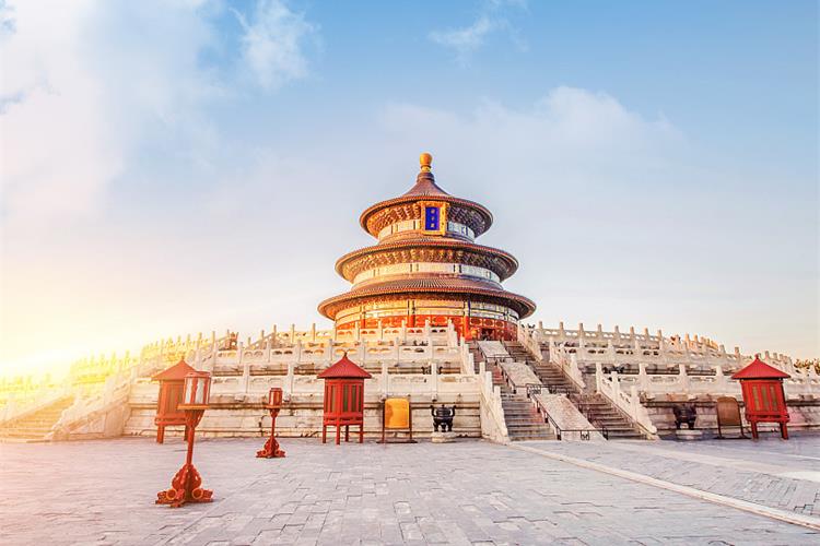 康辉旅游网<一家一团·3人成行>广州双飞北京，住国五、环球影城、故宫、长城、颐和园五天