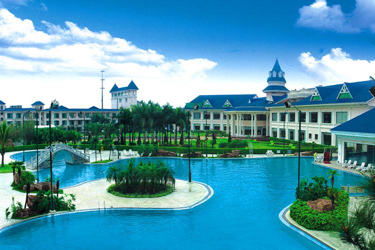 康辉旅游网<广州往返>五星高明碧桂园酒店 顺峰山公园赏花  豪叹海鲜自助晚餐 纯玩2天