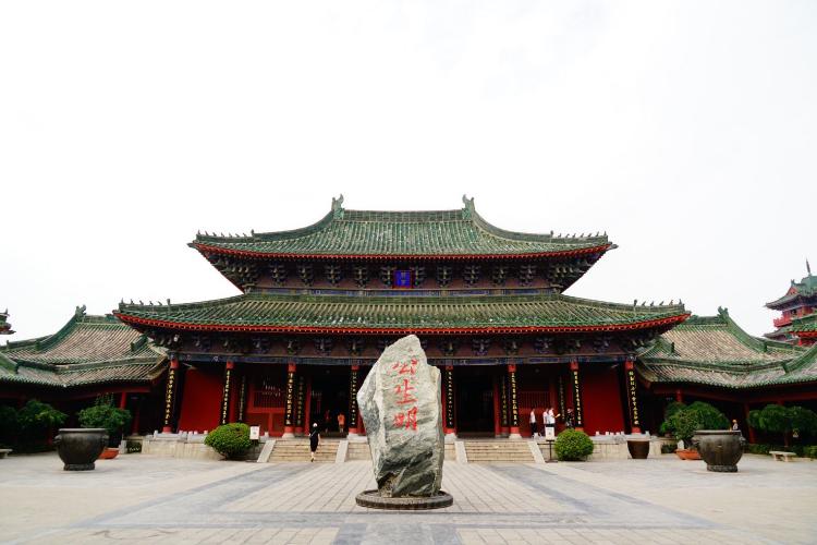康辉旅游网<经典>广州往返·唯品惠 河南+西安 兵马俑.华山.少林寺.龙门石窟 双飞6天