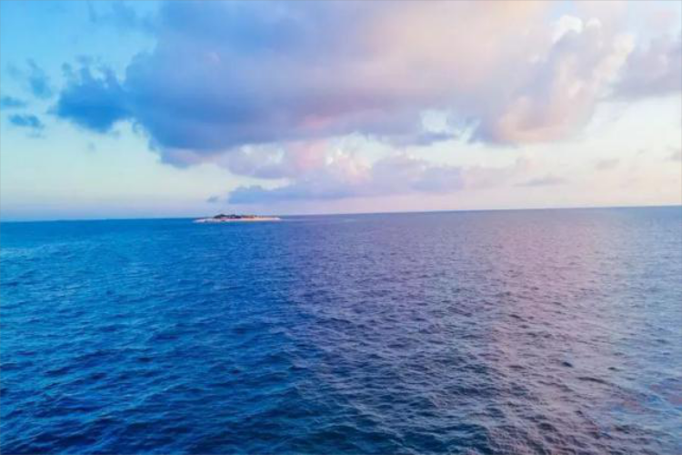 康辉旅游网<畅游西沙> 广州往返海南，长乐公主-西沙群岛-全富岛+银屿岛-海花岛 双动6天