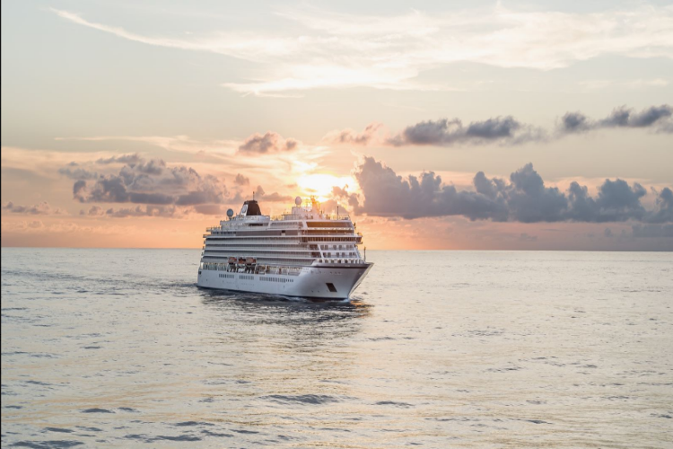 康辉旅游网【旅展】(真美+下龙湾过夜)招商维京邮轮<招商伊敦号>璀璨旖旎南海之旅8天7晚