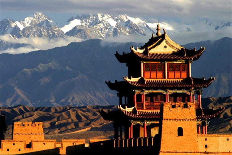 康辉旅游网<经典·山水丝路>广州飞兰州，七彩丹霞+莫高窟+嘉峪关+茶卡盐湖+青海湖三飞8天