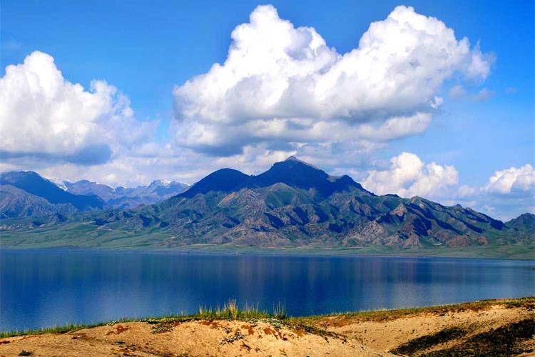 康辉旅游网潮汕出发-新疆赛里木湖喀拉峻草原六星街独山子大峡谷8天7晚跟团游<伊段时光>