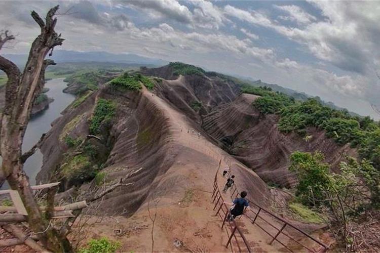 康辉旅游网<经典><漫美郴州Q>广州往返湖南，仰天湖大草原+高椅岭+小东江，纯玩双高3天