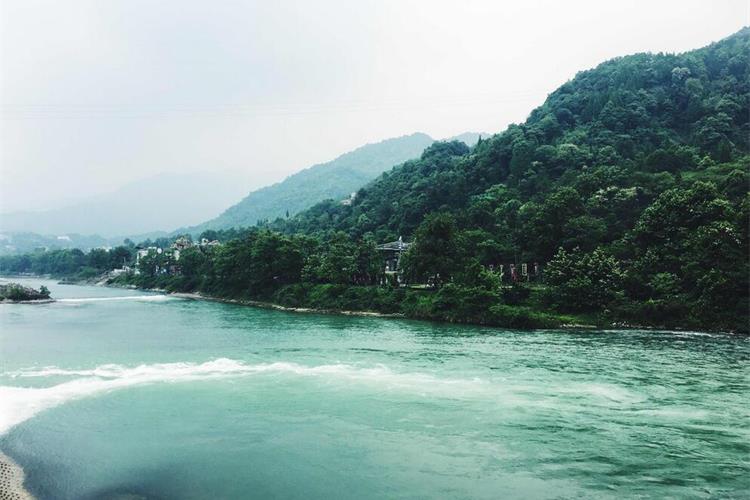 康辉旅游网潮汕出发绵阳李白故居九寨沟黄龙都江堰灌县古古羌城地震遗址6天5晚游 <寨水一方>