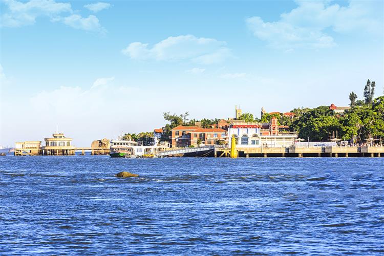 康辉旅游网潮汕出发厦门方特水上乐园东方神画梦幻王国三园汽车2天1晚跟团游<厦门方特>