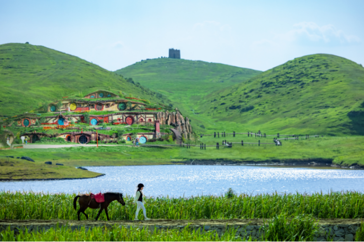 康辉旅游网<特惠>草原牧歌·周末往返郴州·仰天湖高山草原·东江湖·真纯玩0购物·高铁2日游