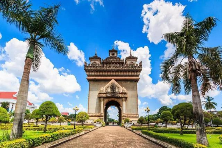 康辉旅游网【自营】<瑰丽老挝>万象万荣琅勃拉邦双飞双动6天5晚游(广州起止CZ)