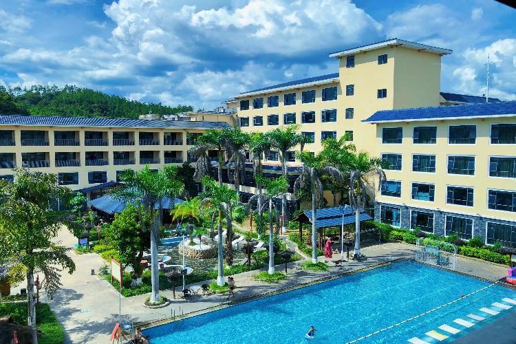 康辉旅游网【黄龙岩板栗节】河源叶园温泉、板栗节、吃足8餐、纯玩3天游