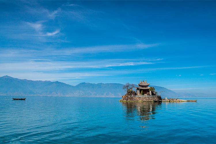 康辉旅游网潮汕出发-昆明西山滇池大理洱海玉龙雪山丽江古城双飞6天5晚跟团游<特惠云南>