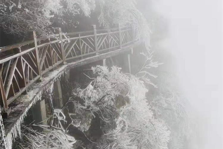 康辉旅游网<经典>超值湖南全景XL·长沙橘子洲·韶山·张家界天门山·边城茶峒·凤凰双高五天