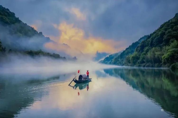 康辉旅游网广州往返湖南行摄郴州CZ 仰天湖+高椅岭+东江湖高铁3天