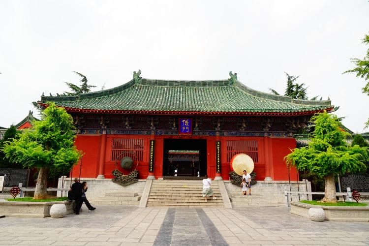 康辉旅游网<经典超级河南>广州往返 老君山、万仙山、红石峡、太行大峡谷、开封府双卧10天