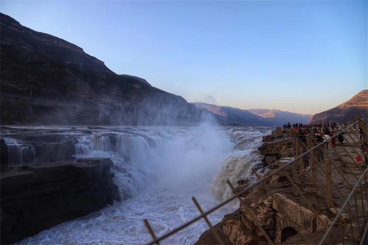 康辉旅游网<必发>臻品西安 秦始皇陵兵马俑＋炎黄观光公路＋壶口瀑布＋华山＋韩城  双飞5天