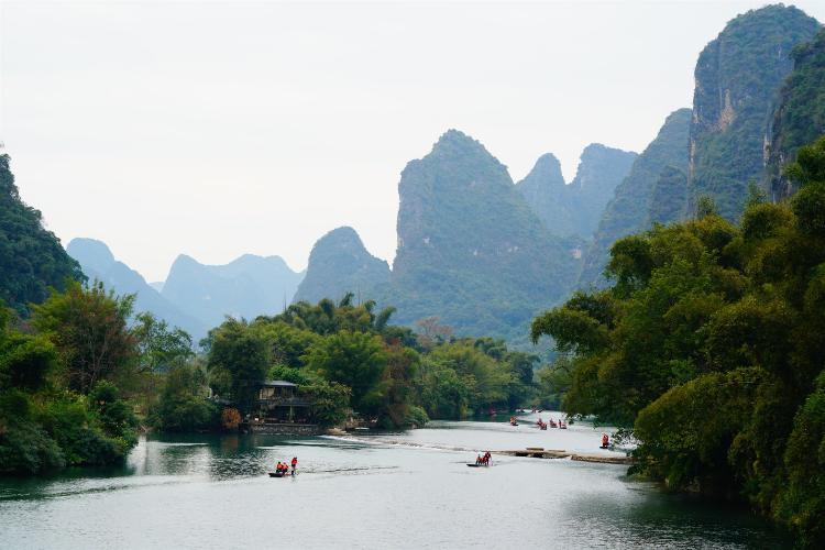 康辉旅游网广州往返桂林四星船游全景漓江、印象刘三姐纯玩动车4天，精品小团好客桂林 二次确认