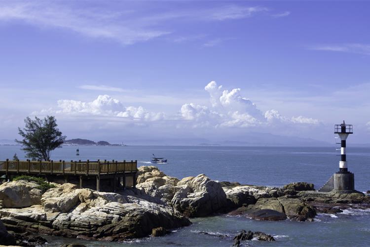 康辉旅游网<经典>广州往返楼海缘聚福见闽南泉州、华安土楼、东山岛、环岛路、漳州古城双动4天