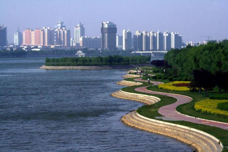 康辉旅游网<圆梦河南老家>广州往返、郑州、开封、少林寺 、龙门石窟、老君山双卧6天