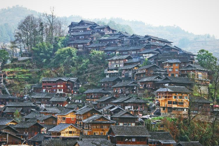 康辉旅游网<遇见-非遗·趣味贵州>黄果树+大小七孔+西江+丹寨万达小镇+青岩古镇，双动五天