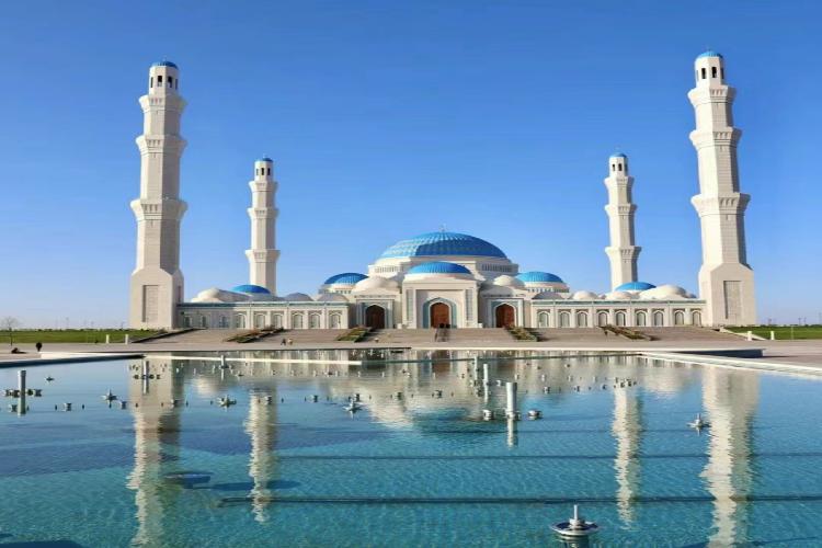 康辉旅游网【中亚2国】<阿进塔出>哈萨克斯坦乌兹别克斯坦三飞9天(乌市起止DXB)