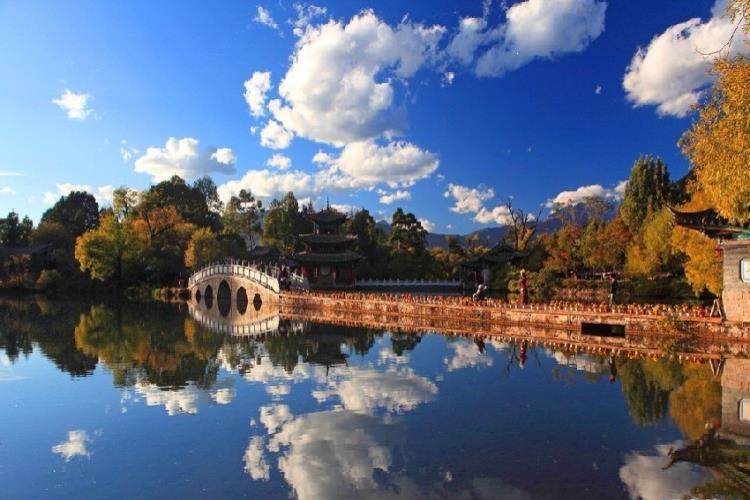 康辉旅游网<经典><大美花开云南>广州往返昆明 大理 丽江三动6日（HX）