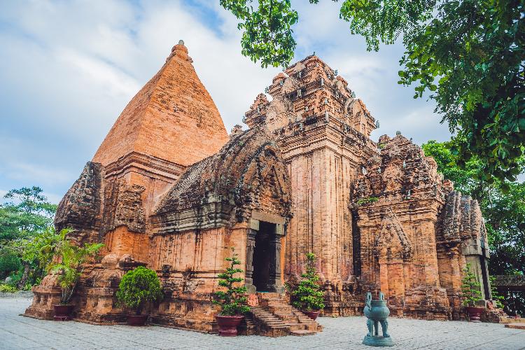 康辉旅游网【特惠】<潮玩胡美芽A线>胡志明美奈芽庄双飞6天(广州起止)