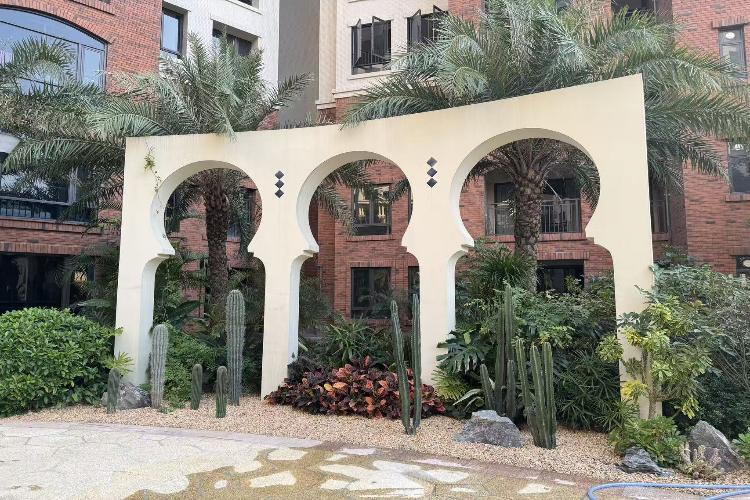 康辉旅游网【清远.直通车】广州往返清远美林湖度假民宿2天1晚、1次温泉+早餐